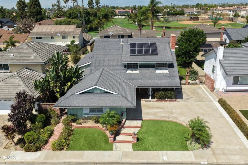 10081 Beverly Drive