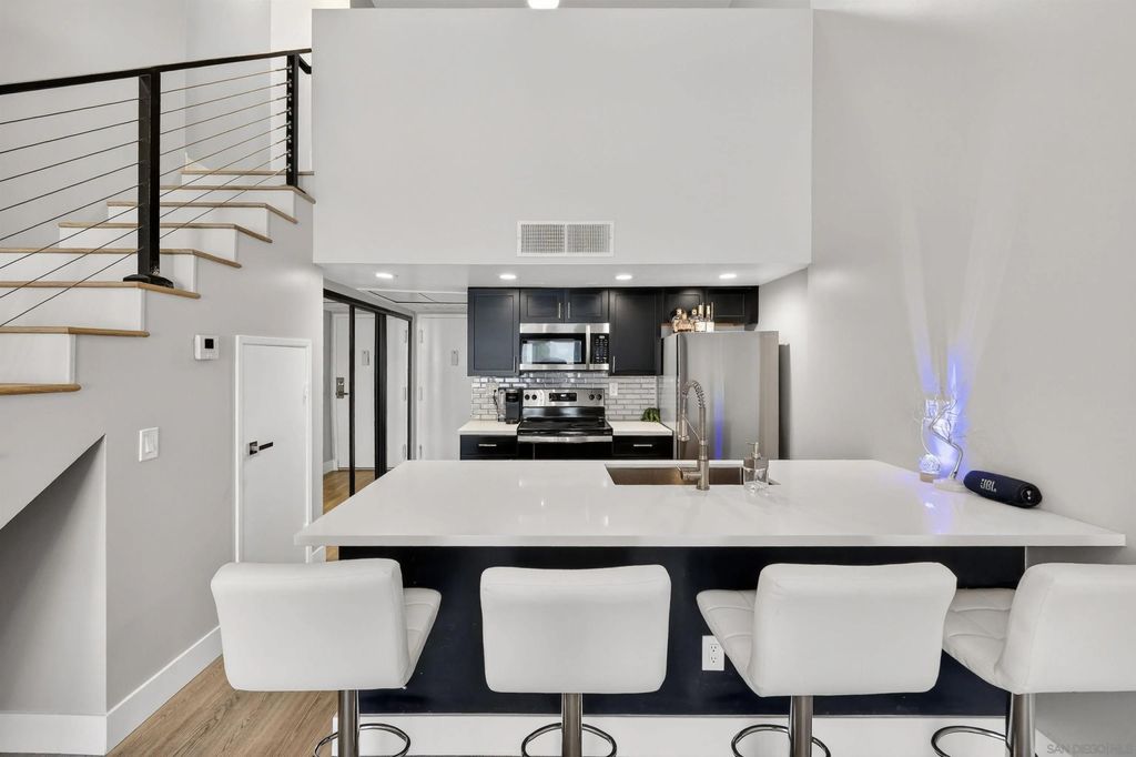 Photo of 6191 Rancho Mission Rd #306, San Diego, CA 92108 (MLS # 260007888)