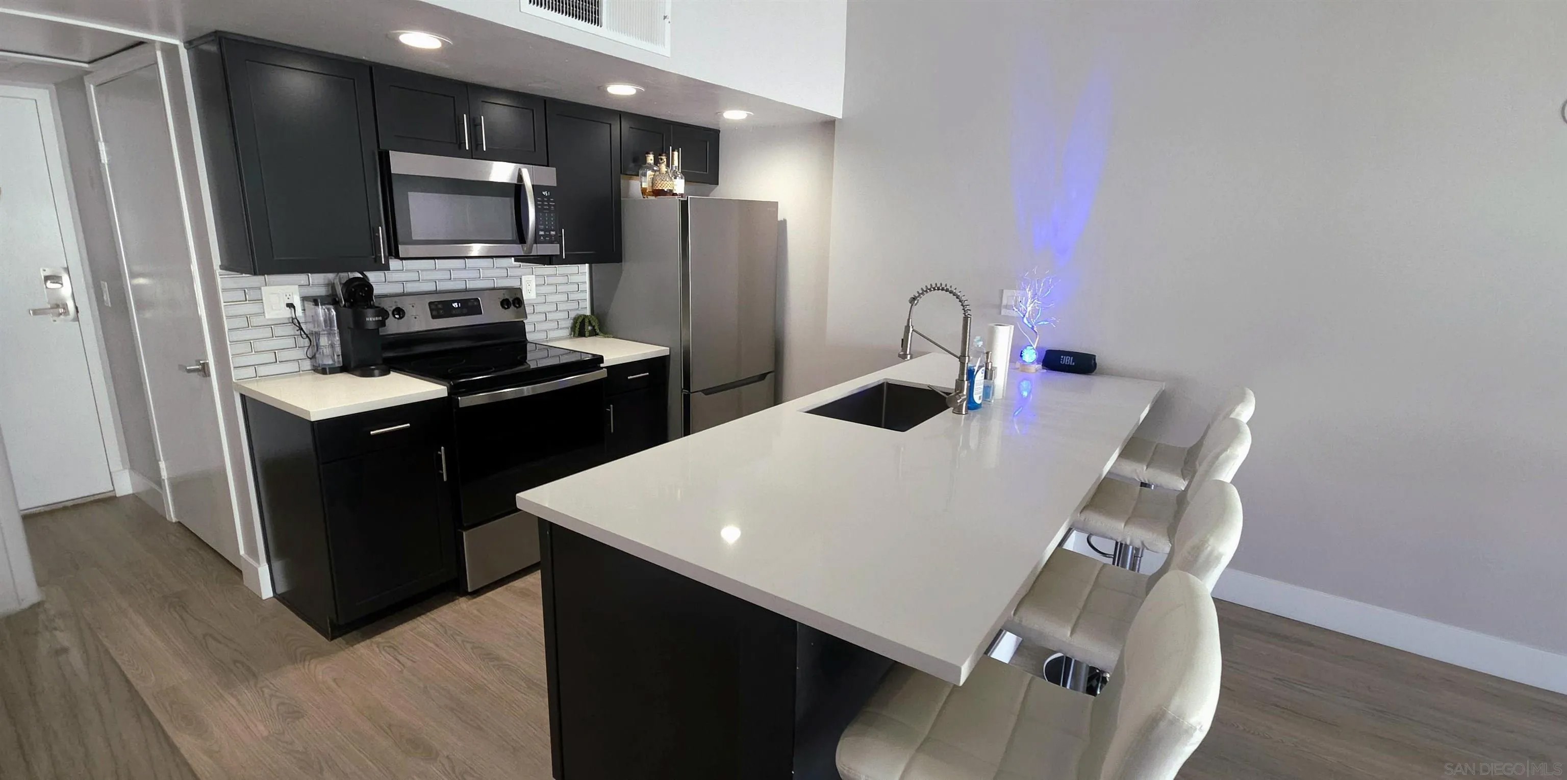 6191 Rancho Mission 306