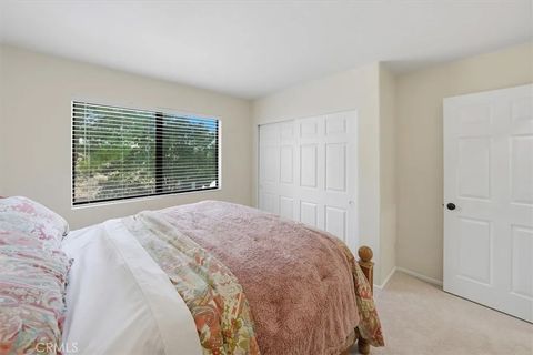 Tiny photo for 27641 Sutters Pointe Dr, Saugus, CA 91350 (MLS # SR25245417)