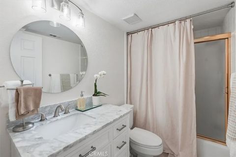 Tiny photo for 27641 Sutters Pointe Dr, Saugus, CA 91350 (MLS # SR25245417)