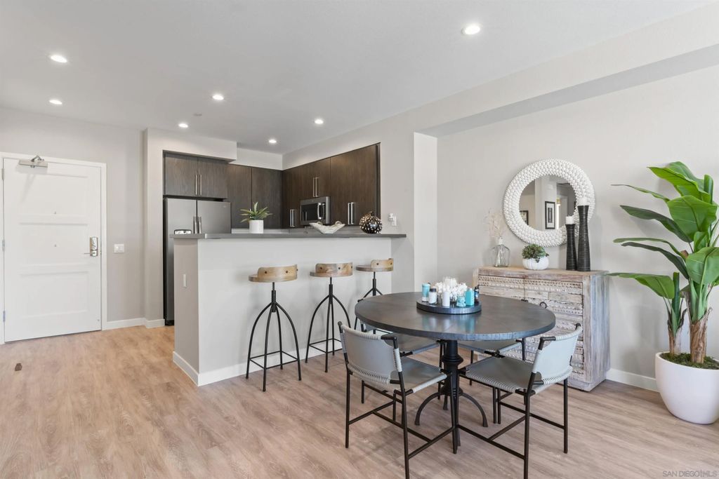 Photo of 355 N Cleveland Street #405, Oceanside, CA 92054 (MLS # 260003660)