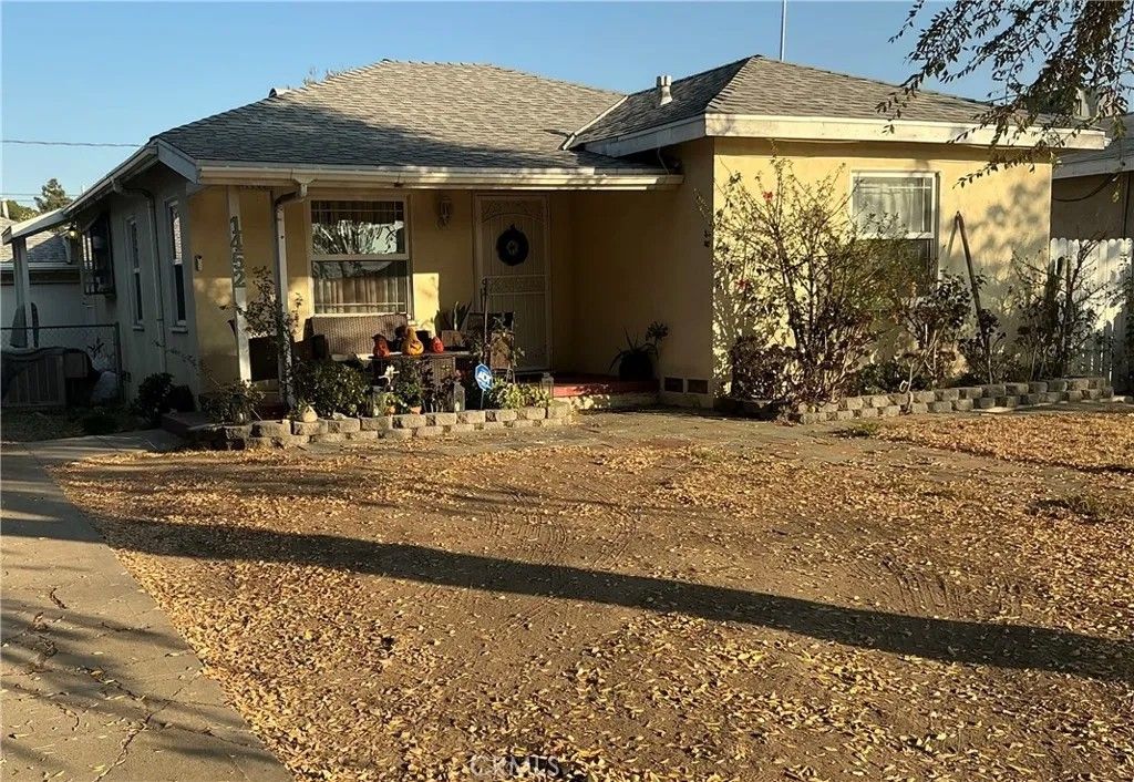 Photo of 1452 Fairview Ave, Colton, CA 92324 (MLS # IG25279628)