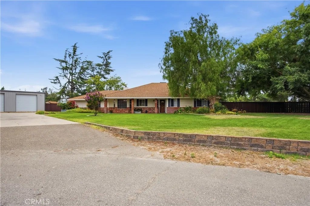 2850 Woodbury Court