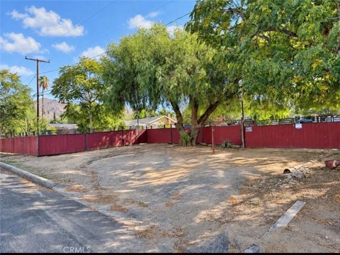 Photo of 11786 Mathews RD, Moreno Valley, CA 92557 (MLS # IV26213581)