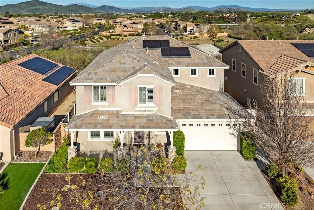 Photo of 31784 Desert Holly Pl, Murrieta, CA 92563 (MLS # SW26046480)