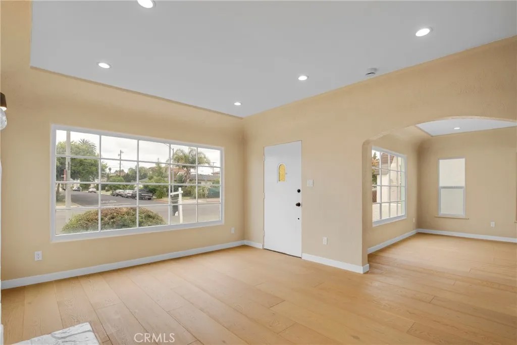 6306 Alviso