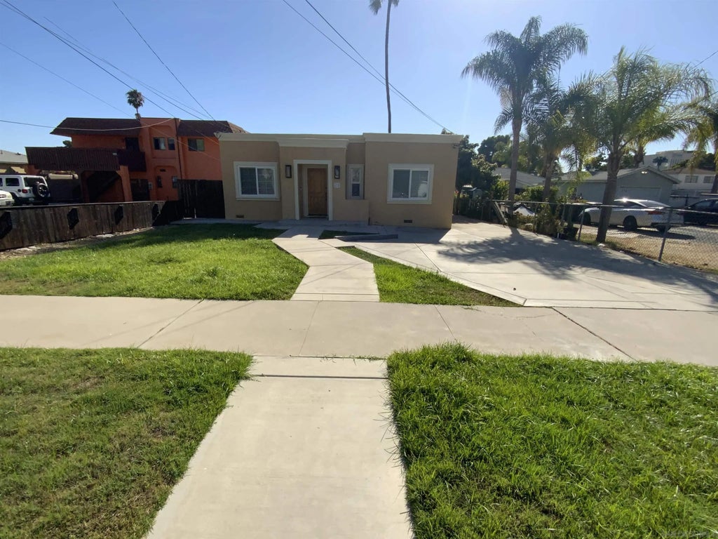 Photo of 520 Glover Ave #A, Chula Vista, CA 91910 (MLS # 260019759)