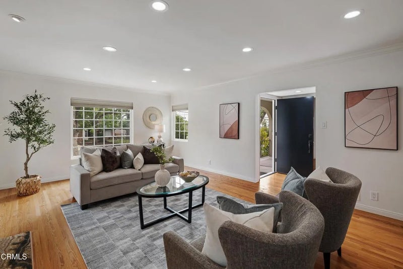 745 Hastings Ranch Drive