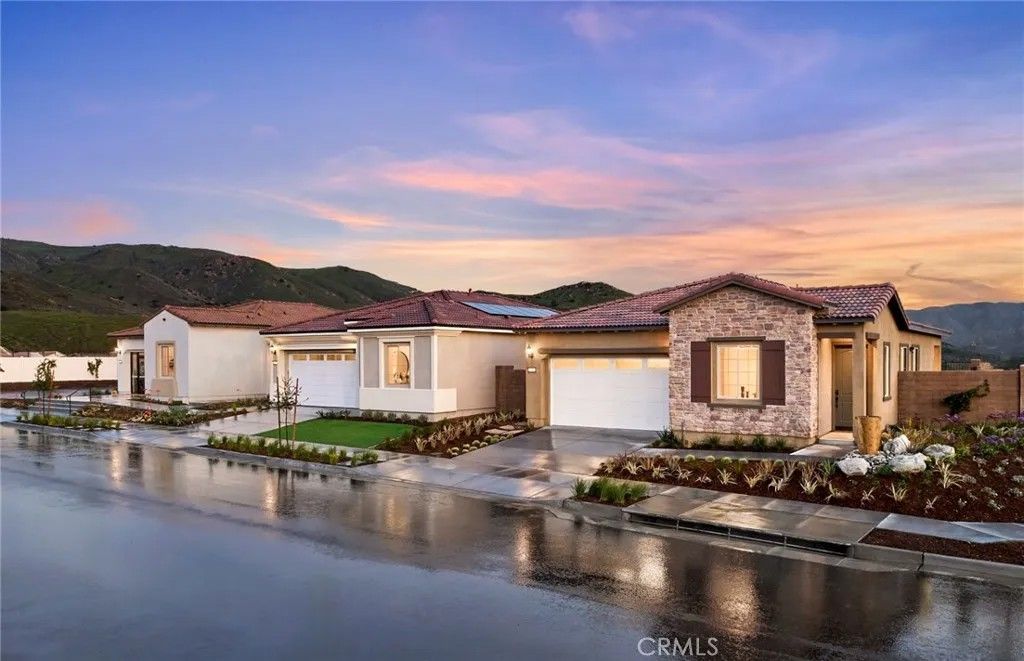 Photo of 11973 Hillsong Drive, Corona, CA 92883 (MLS # IV26108805)