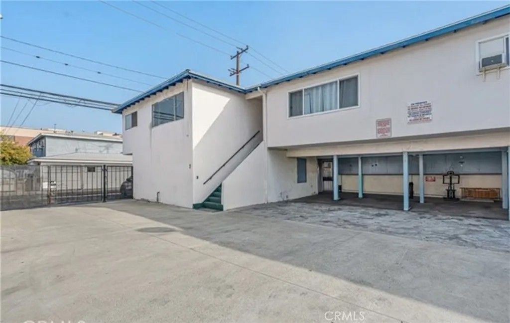 Photo of 6021 Gage Ave #4, Bell Gardens, CA 90201 (MLS # CV26024557)