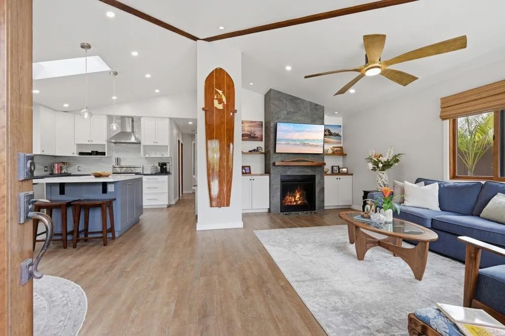 637 Sparta Drive A & B