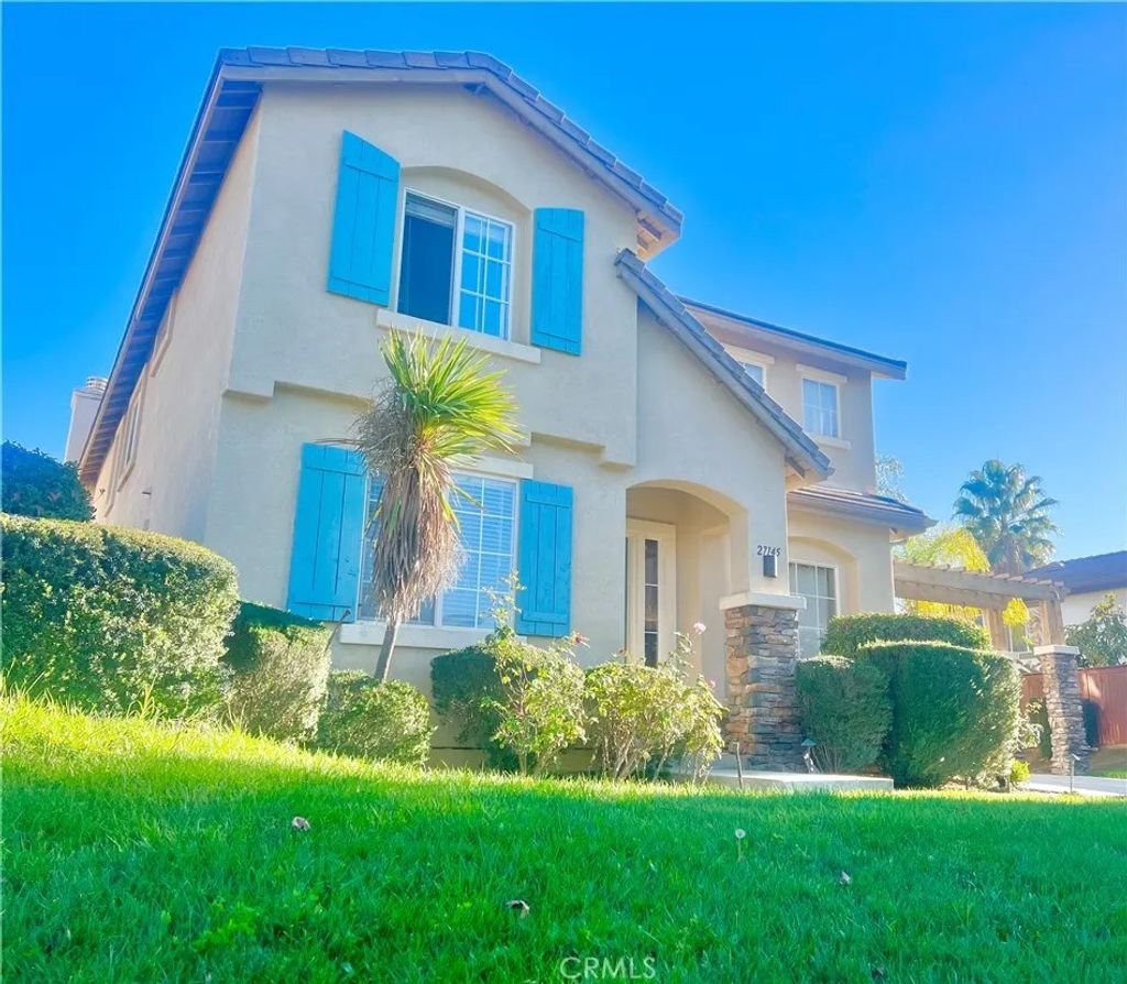 Photo of 27145 Cherry Grove Court, Temecula, CA 92591 (MLS # SW25267944)