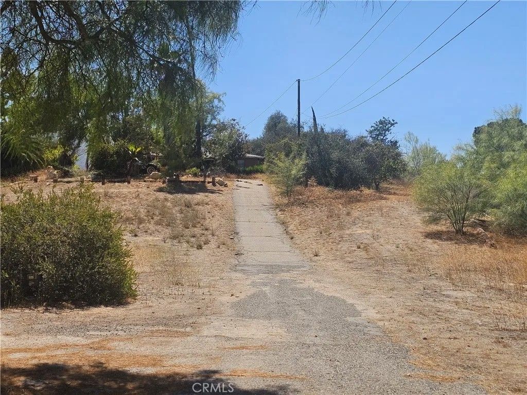 Photo of 28857 Lake, Lake Elsinore, CA 92530 (MLS # OC26029361)