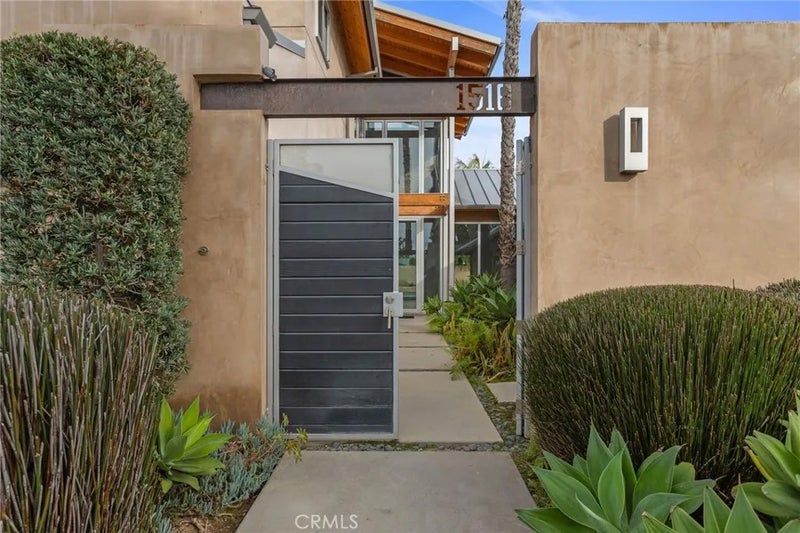 1518 Anita Lane