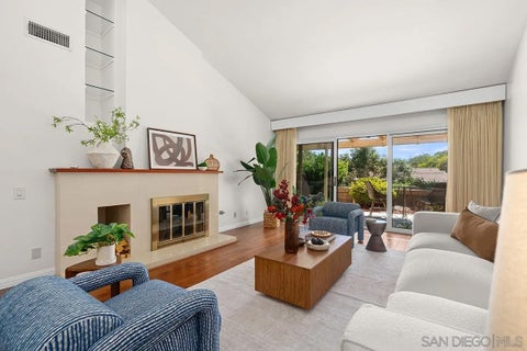 Photo of 2217 Via Pedrera, La Jolla, CA 92037 (MLS # 260023083)