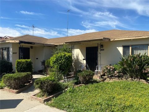 Photo of 6509 Prospect Ave, Bell Gardens, CA 90201 (MLS # PW26056087)