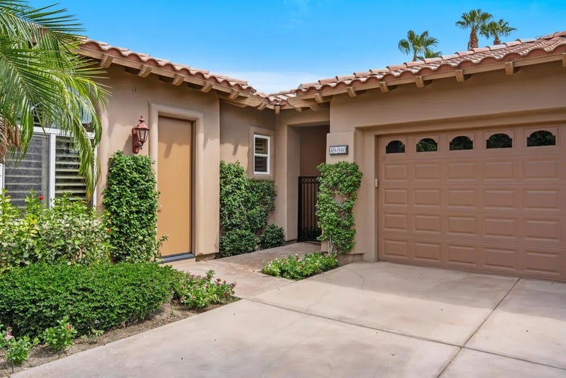49940 W Mission Drive West