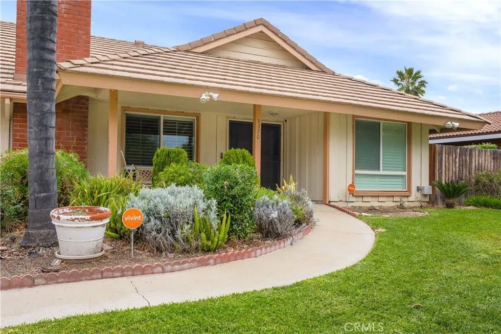 Photo of 9370 Somerset Drive, Rancho Cucamonga, CA 91701 (MLS # IG26079967)