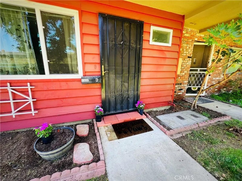 13666 Red Hill 63