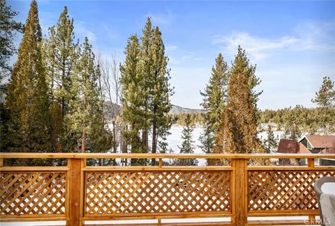 805 Cove Drive Big Bear Lake CA 92315