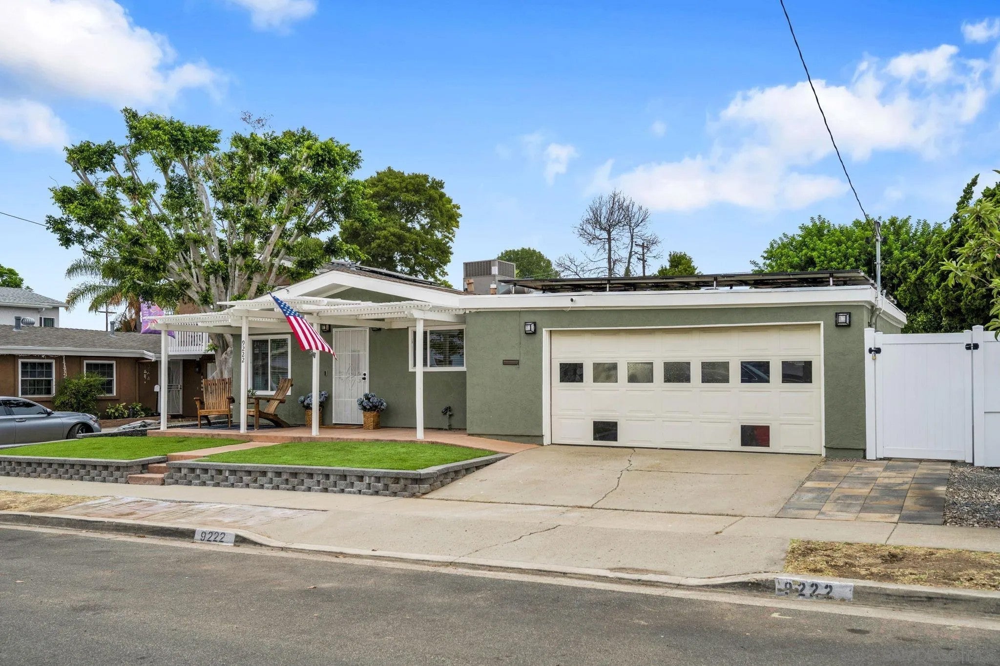 9222 Overton