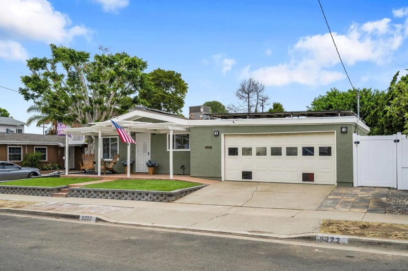 9222 Overton