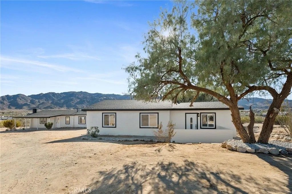 Photo of 72555 Nicolson Dr, 29 Palms, CA 92277 (MLS # CV25274078)