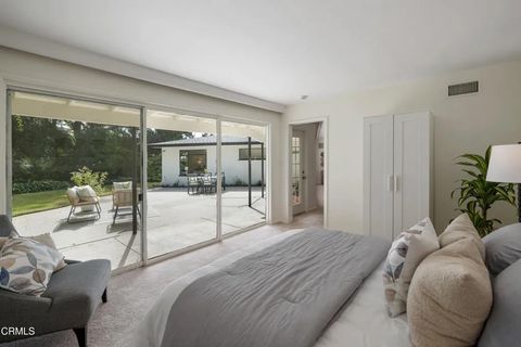 Tiny photo for 5046 Fallhaven Lane, La Canada Flintridge, CA 91011 (MLS # P1-24684)