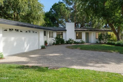 Tiny photo for 5046 Fallhaven Lane, La Canada Flintridge, CA 91011 (MLS # P1-24684)