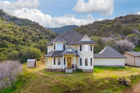 Photo of 6641 Digier Rd, Lebec, CA 93243 (MLS # SR25261874)
