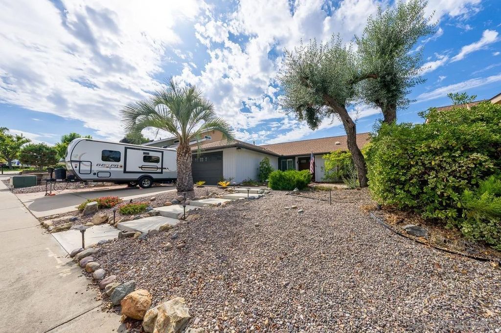Photo of 2030 Seca Street, El Cajon, CA 92019 (MLS # 250040978)