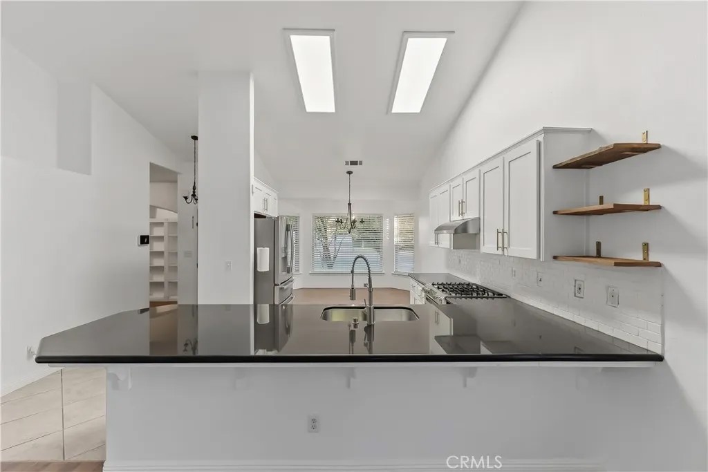 2670 Hicks