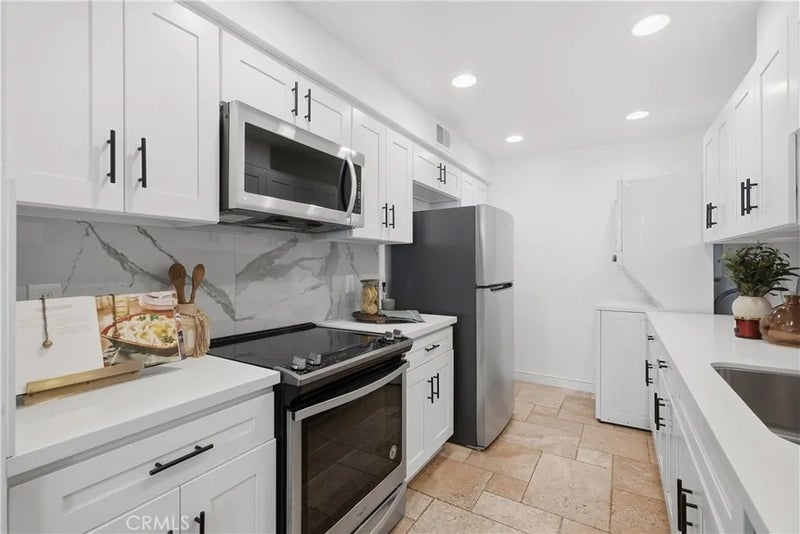 23679 Park Capri 14