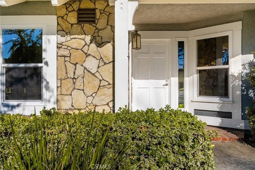 Photo of 11 Thunder Trail #6, Irvine, CA 92614 (MLS # PW26040957)