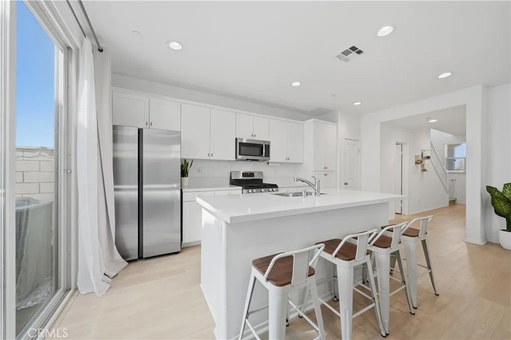 Photo of 29215 Tourmaline WAY, Winchester, CA 92596 (MLS # SW26095756)