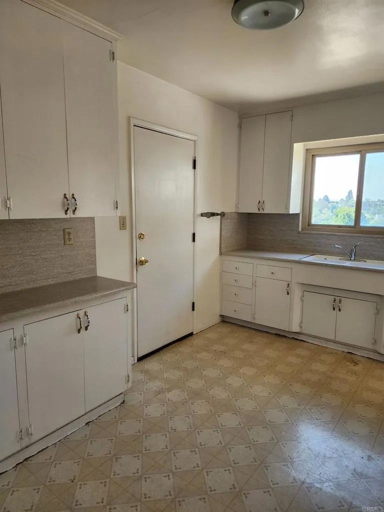 5415 Mary Lane Drive