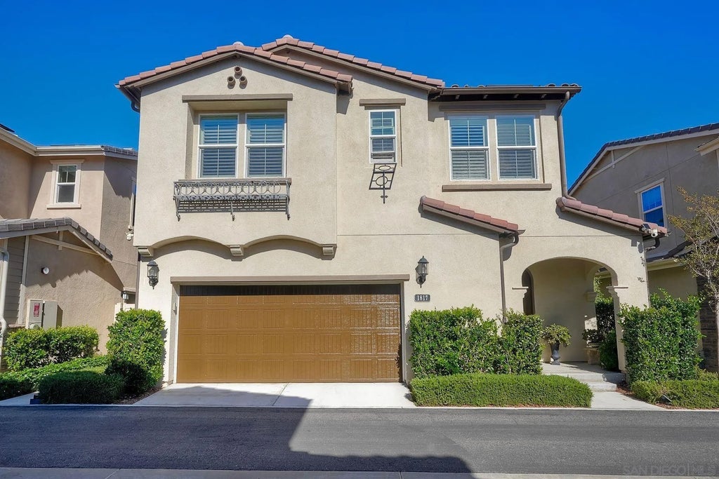Photo of 1817 Artemisia Ct, Carlsbad, CA 92011 (MLS # 260025089)