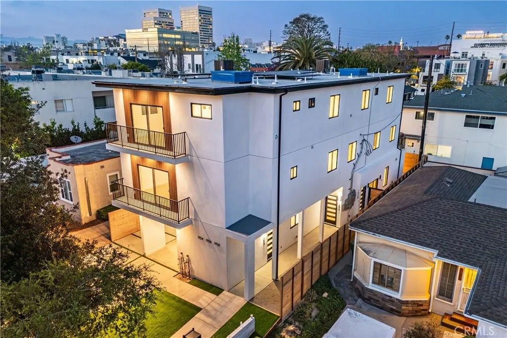 Photo of 1956 Purdue Avenue #A, Los Angeles, CA 90025 (MLS # BB26073111)