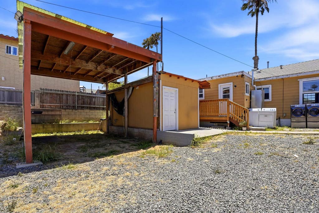 Photo of 1071-1069 Madison Ave, Chula Vista, CA 91911 (MLS # 260017476)