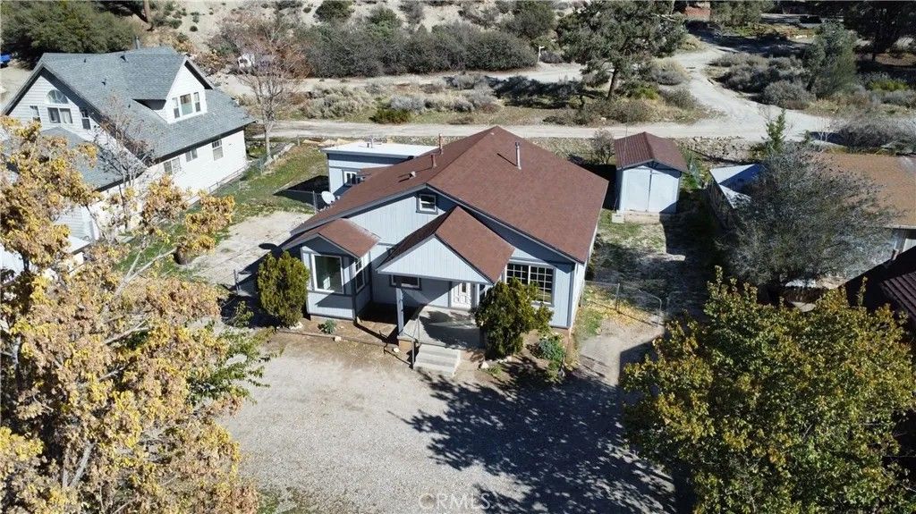 Photo of 736 San Emidio Way, Frazier Park, CA 93225 (MLS # SR25266155)