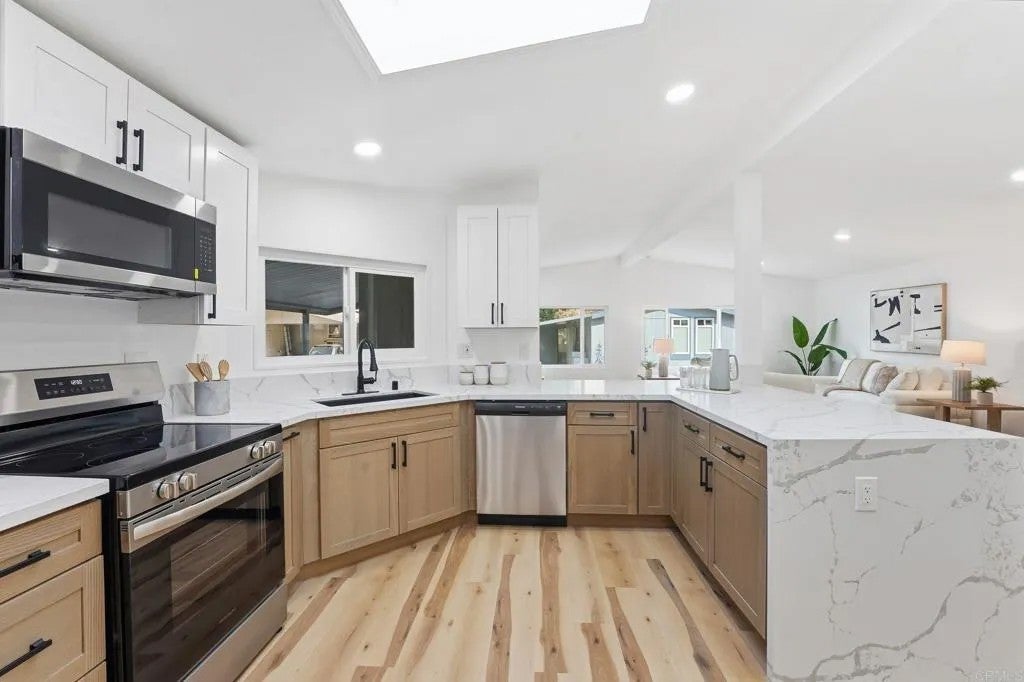 8975 Lawrence Welk Drive 446