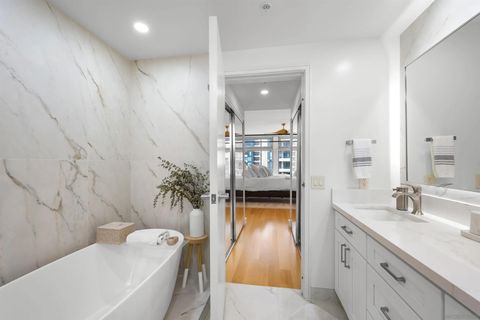 Tiny photo for 645 Front St #1215, San Diego, CA 92101 (MLS # 250039811)
