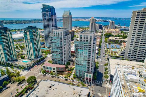Tiny photo for 645 Front St #1215, San Diego, CA 92101 (MLS # 250039811)