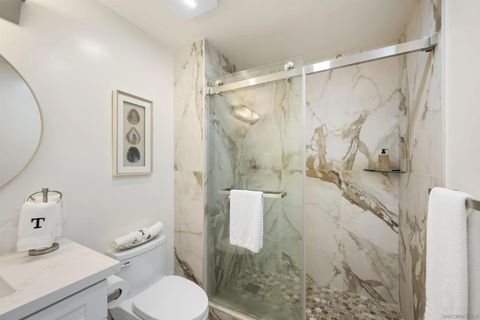 Tiny photo for 645 Front St #1215, San Diego, CA 92101 (MLS # 250039811)