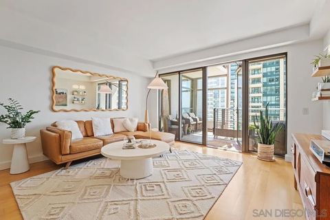 Tiny photo for 645 Front St #1215, San Diego, CA 92101 (MLS # 250039811)