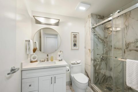 Tiny photo for 645 Front St #1215, San Diego, CA 92101 (MLS # 250039811)