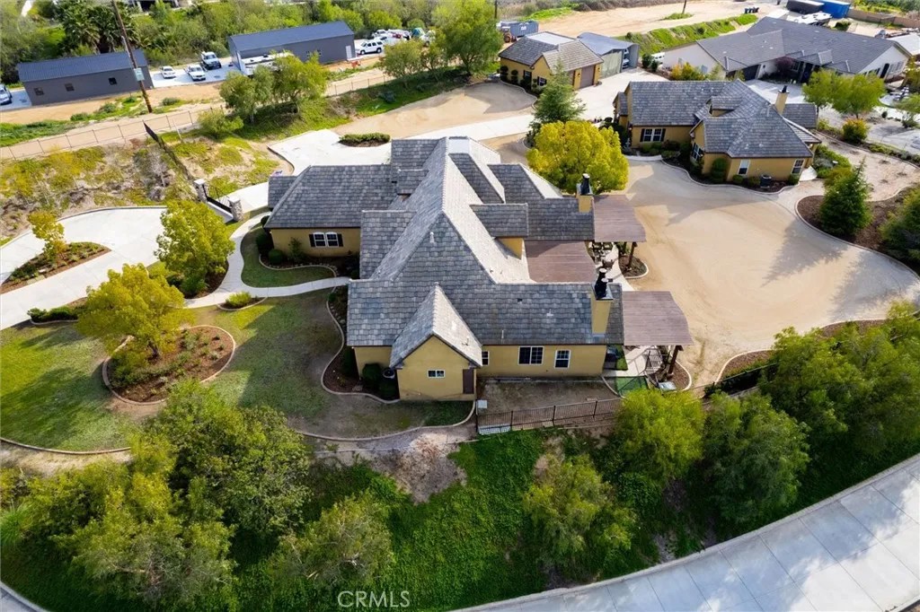 14787 Wood Road