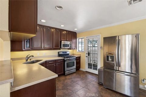 Photo of 5021 Brayton Ave, Long Beach, CA 90807 (MLS # RS26060303)