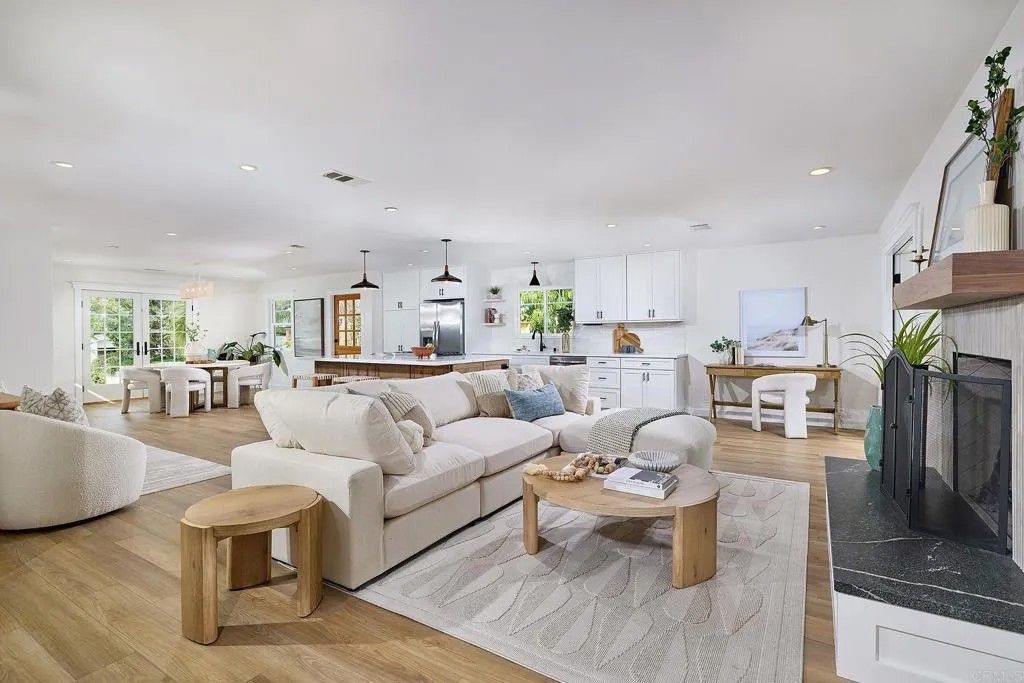 Photo of 1405 Pambara Circle, Oceanside, CA 92054 (MLS # NDP2600691)